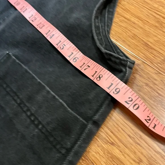 Zara Charcoal Black Denim Overalls w/ adjustable straps and pockets. Size Large - Picture 11 of 14